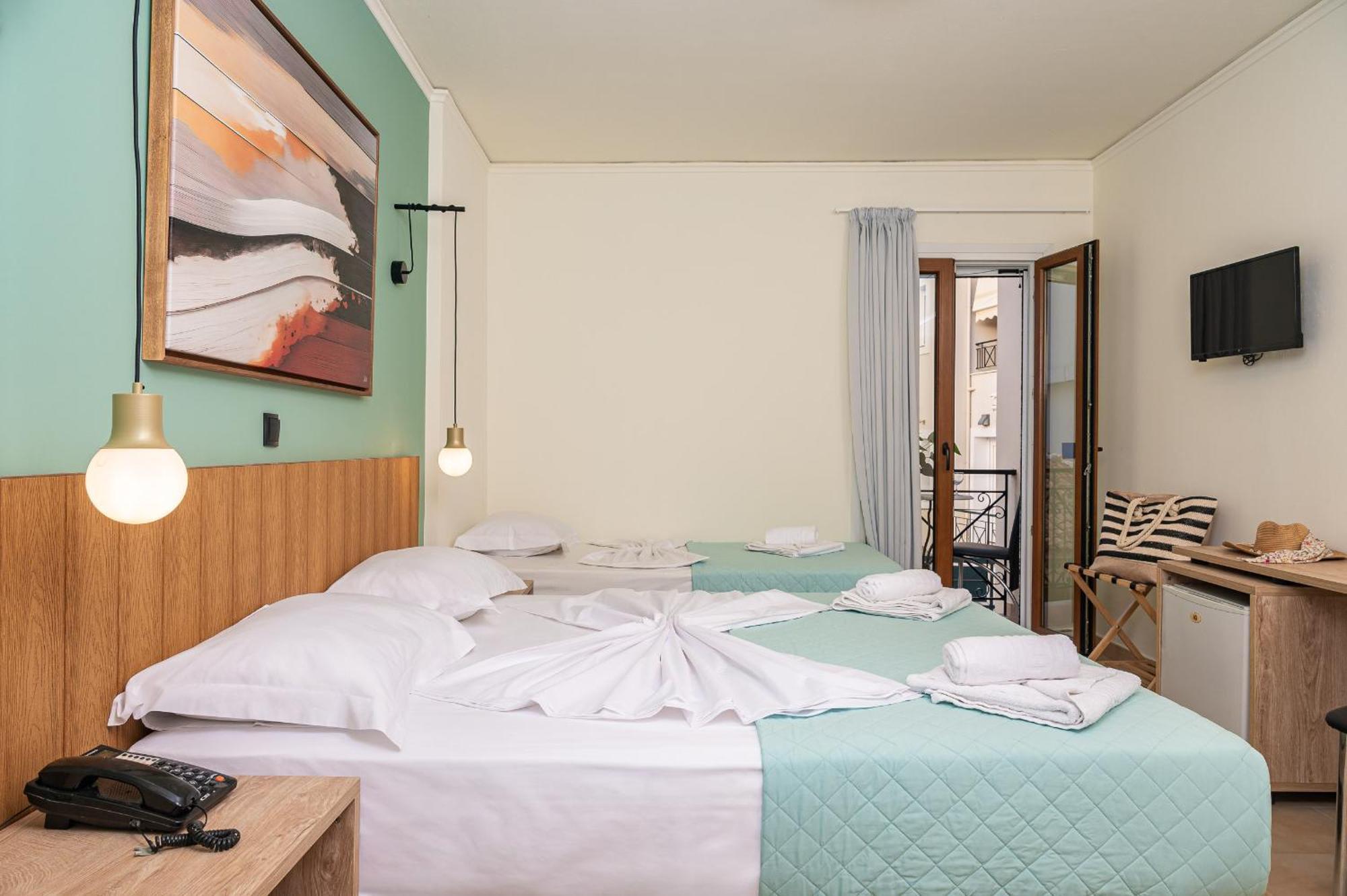 Emily Hotel Agia Paraskevi  Екстериор снимка