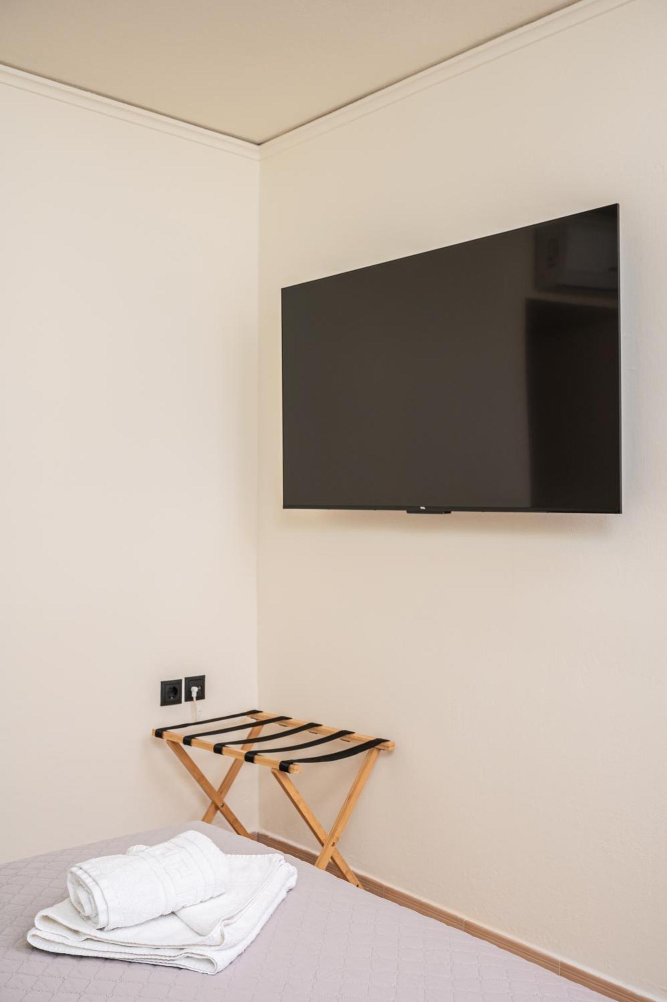 Emily Hotel Agia Paraskevi  Екстериор снимка
