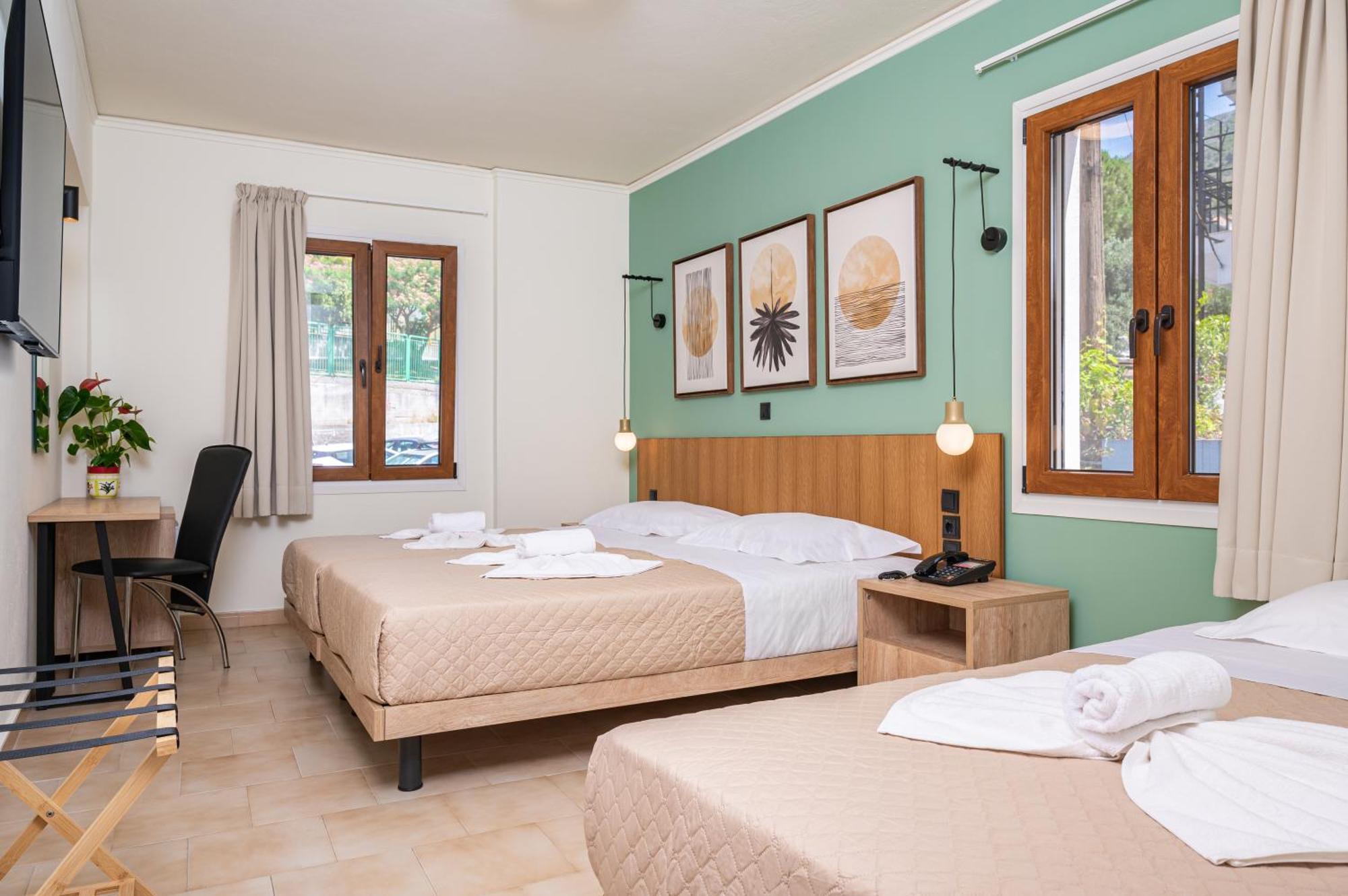 Emily Hotel Agia Paraskevi  Екстериор снимка