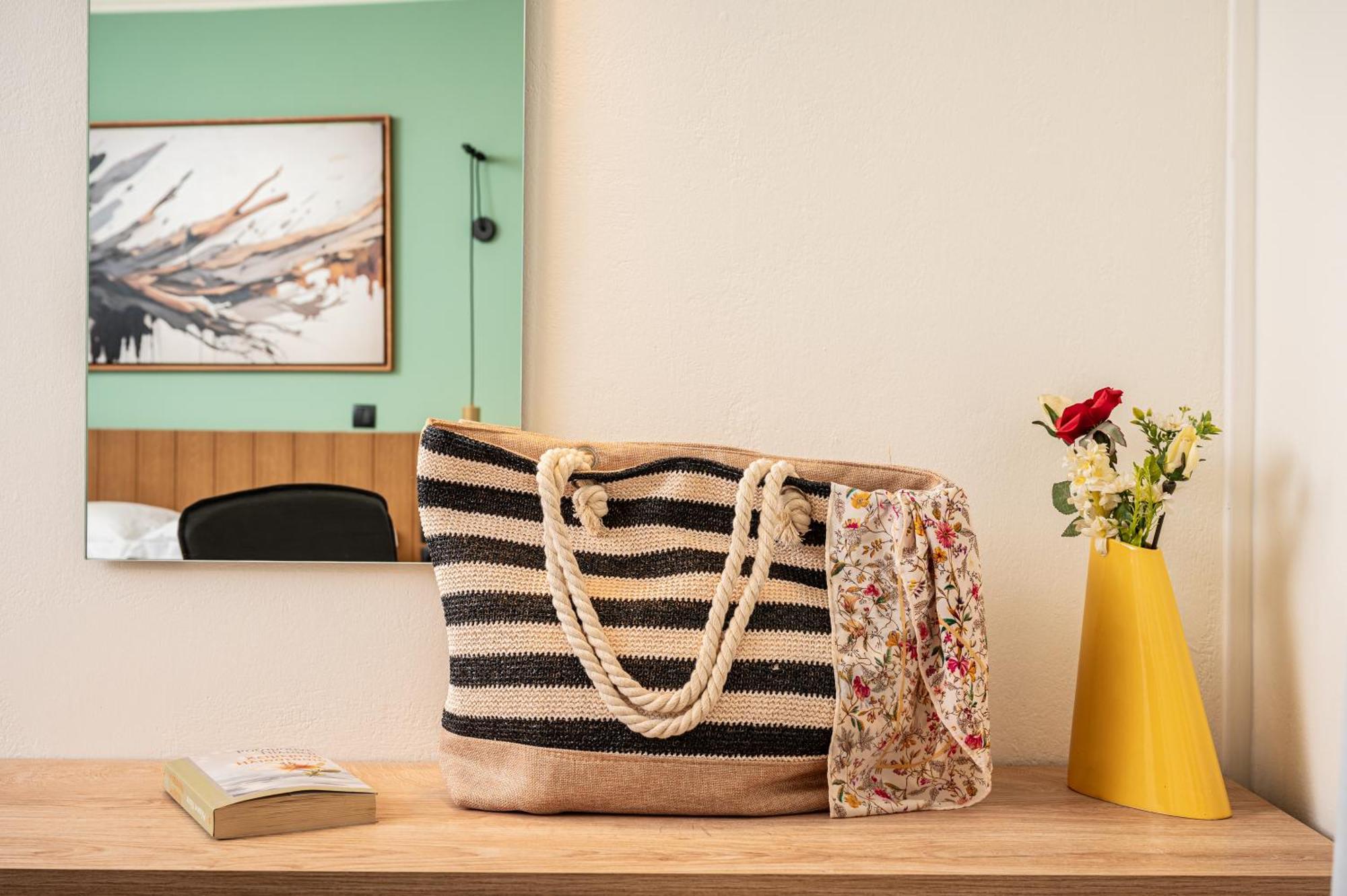 Emily Hotel Agia Paraskevi  Екстериор снимка